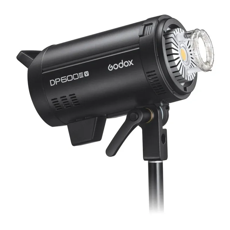 GODOX DP600IIIV universāla zibspuldze - 091066